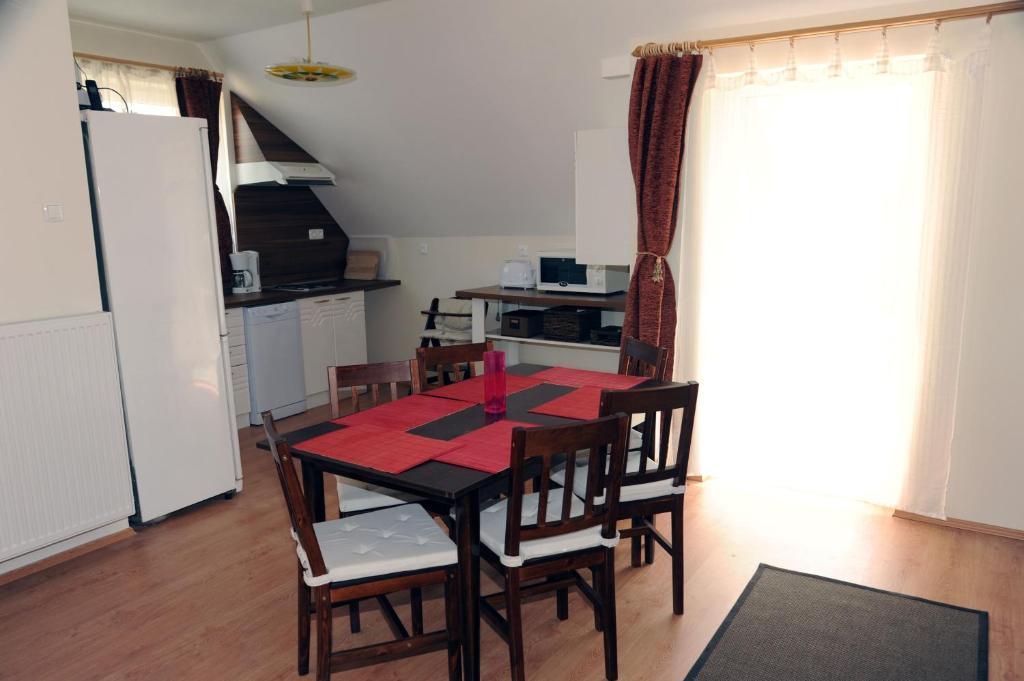 Apartamento Arany Szőlő Wellness Apartmanház Hévíz Habitación foto